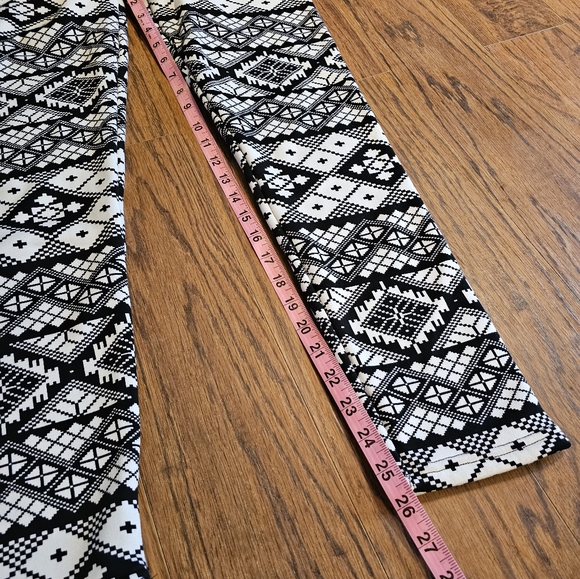 DOCELE Leggings - Picture 4 of 7